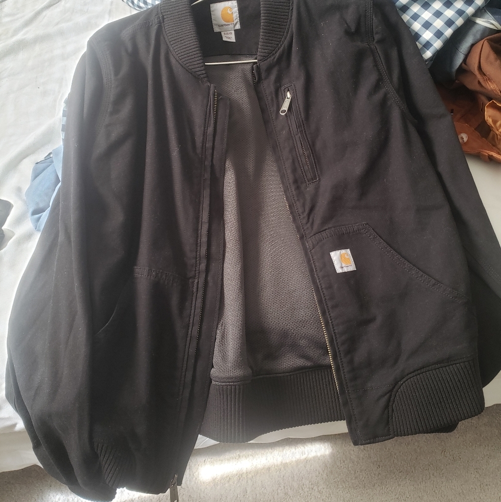 Womens Carharrtt Bomber style Jacket
